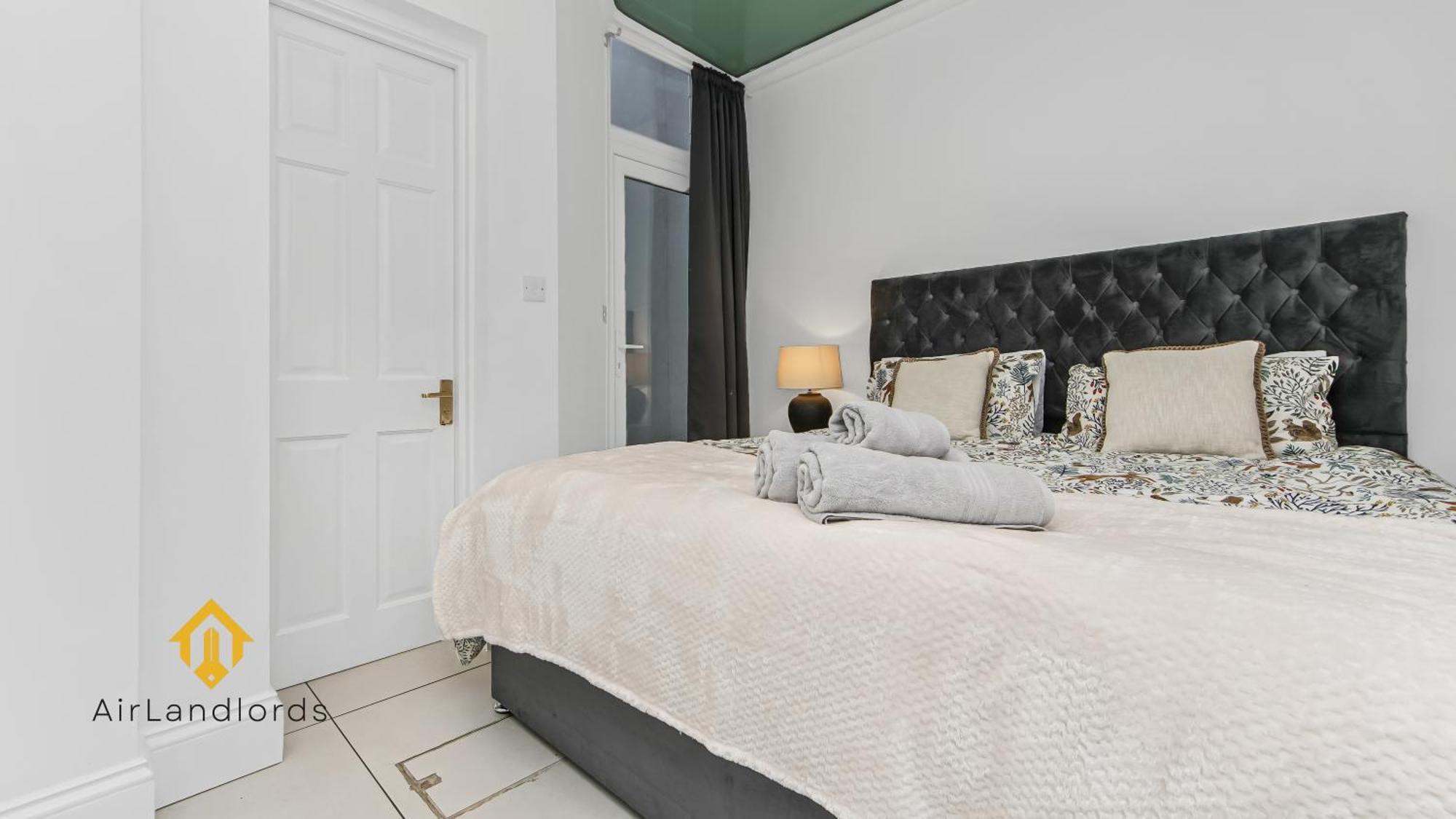 Exceptional 4 Bedroom House Paddington Station! Londra Exterior foto